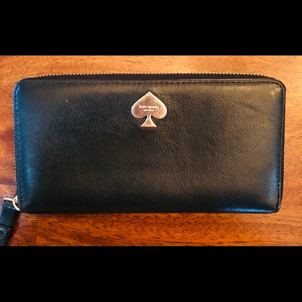 Authentic Kate Spade Black pebble leather wallet w/ gold spade emblem & serial #